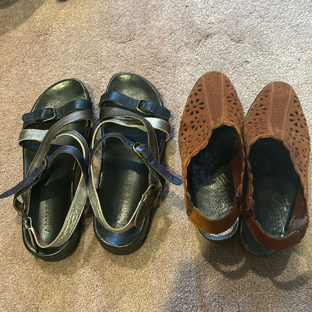 Sandals & Shoes